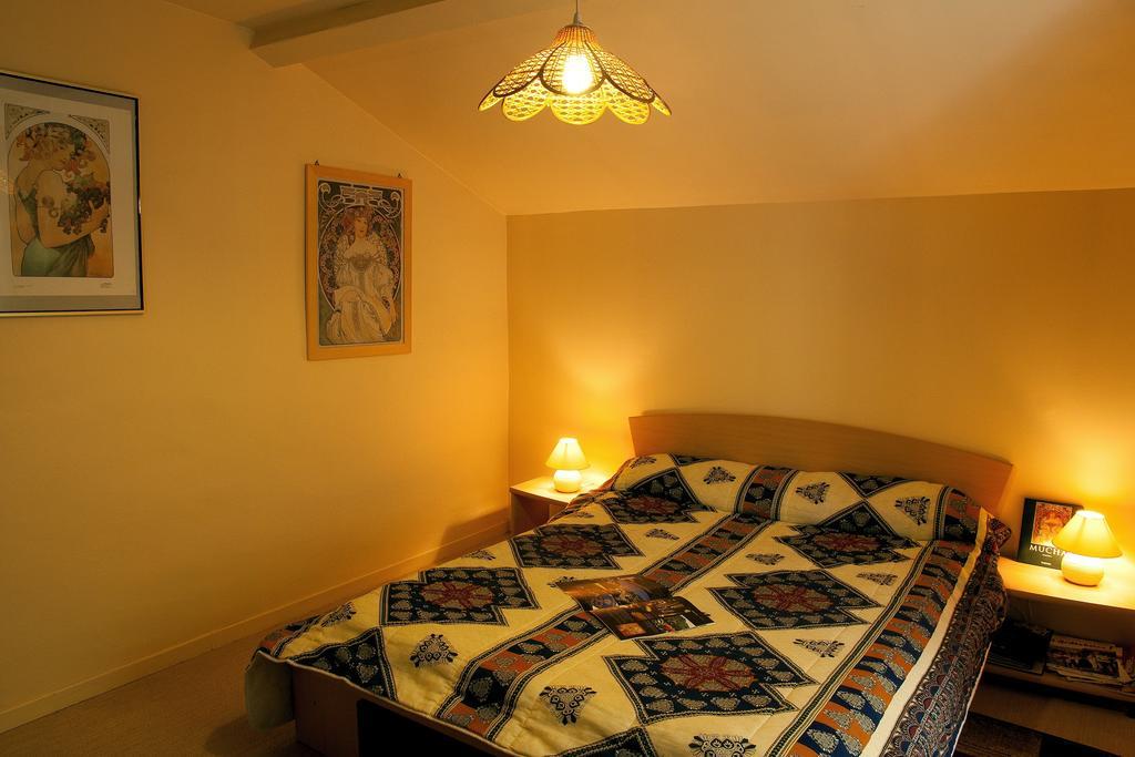 Moulin De Cornevis Bed And Breakfast Privas Chambre photo