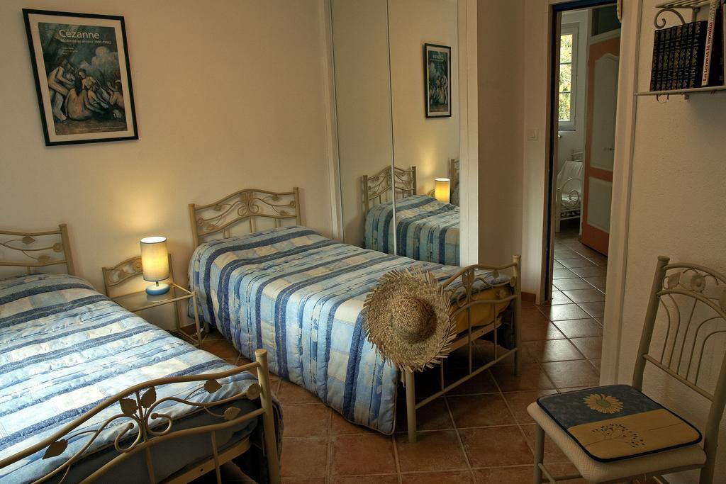 Moulin De Cornevis Bed And Breakfast Privas Chambre photo